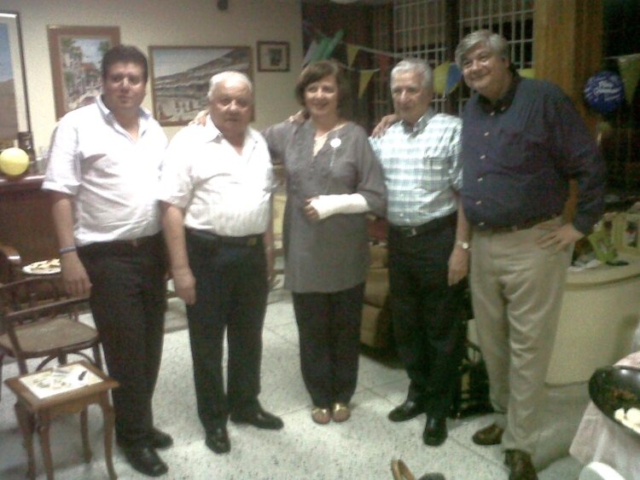 IMG00040-20110222-2203